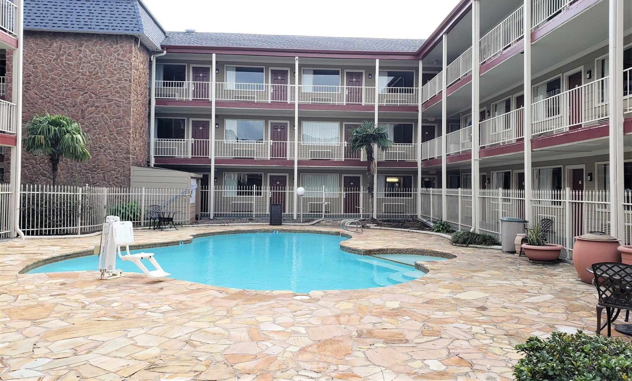 Red Roof Inn Kenner - New Orleans Airport Ne Exterior photo